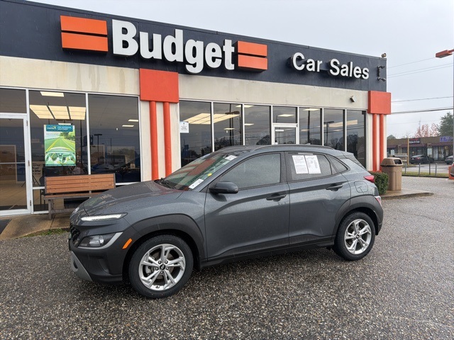 2022 Hyundai Kona SEL's photo